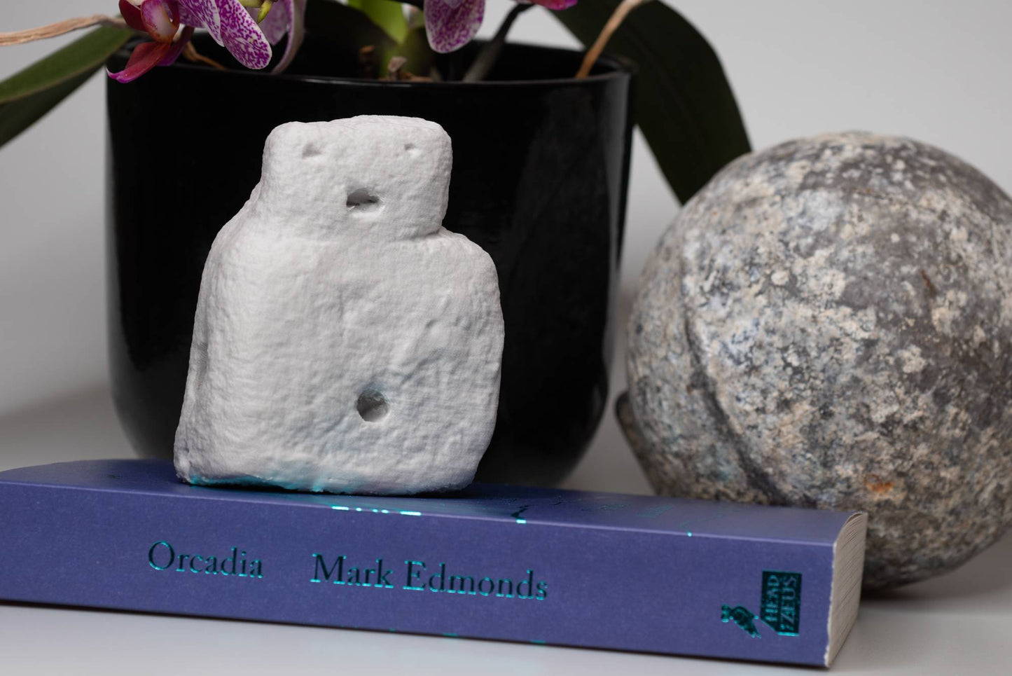 Buddo figurine